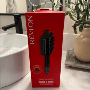 Brand New Revlon PowerMove Hair Dryer